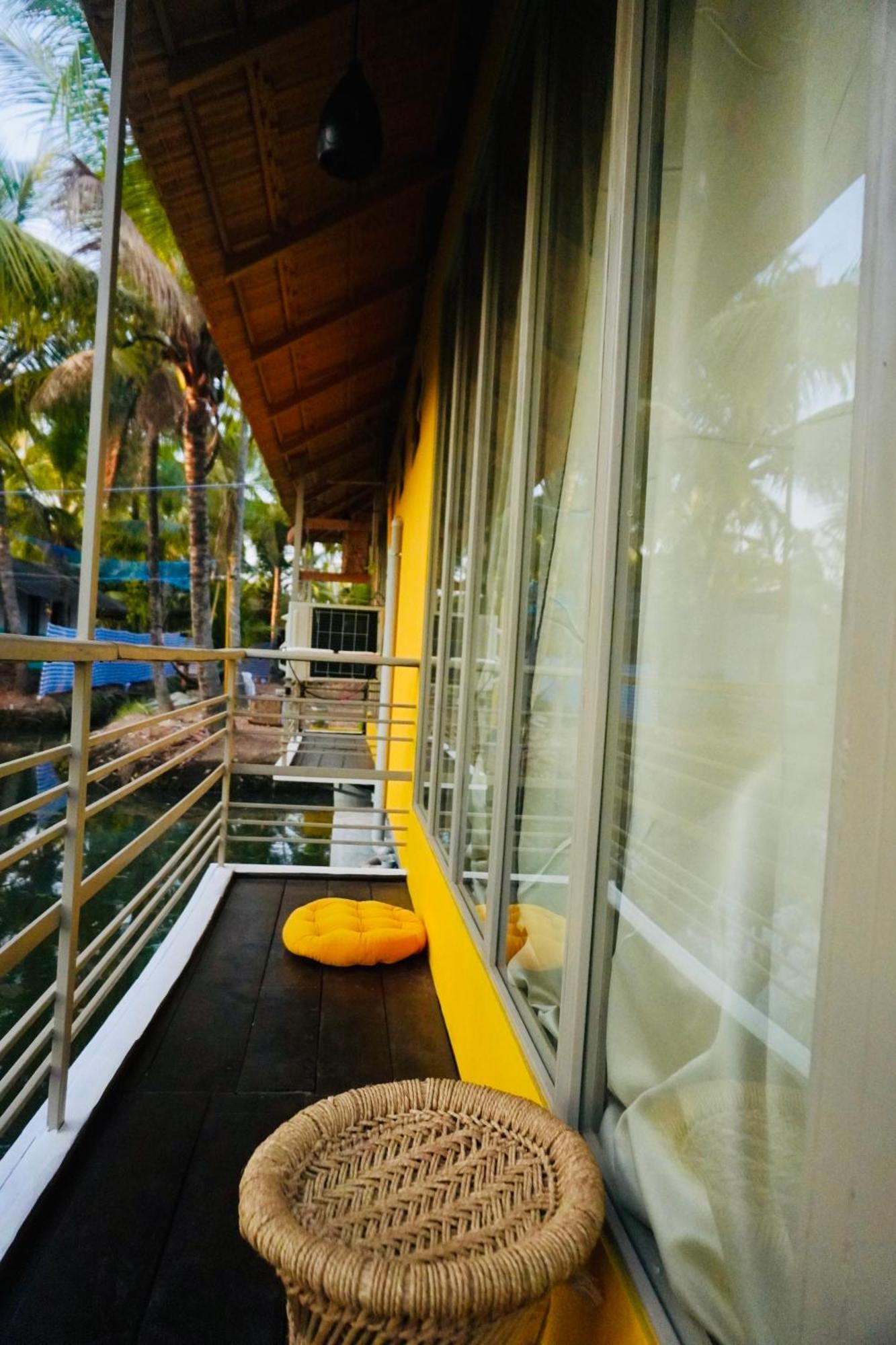 Vrindavan Homestay Mundrothuruth Ngoại thất bức ảnh