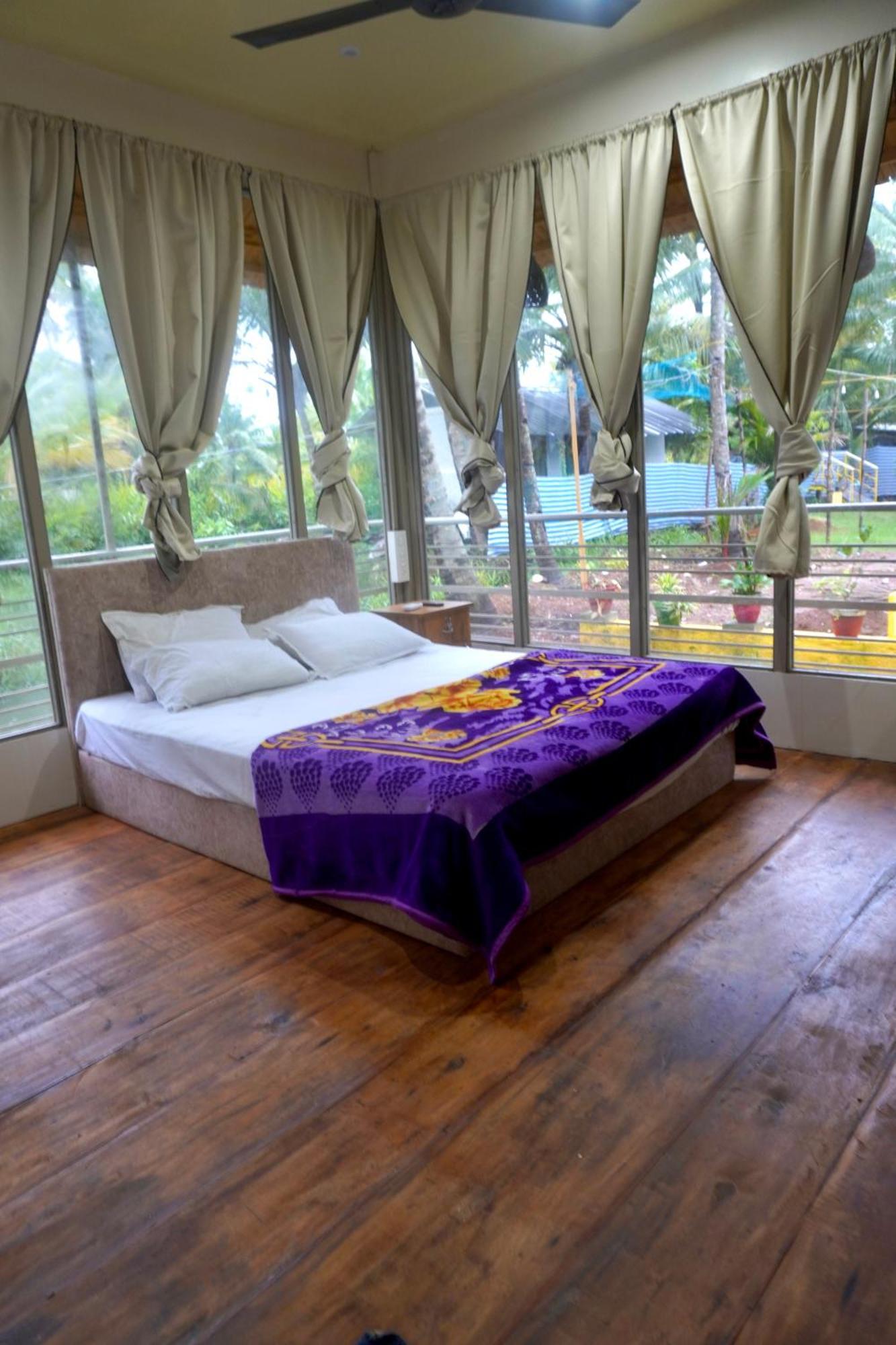 Vrindavan Homestay Mundrothuruth Ngoại thất bức ảnh